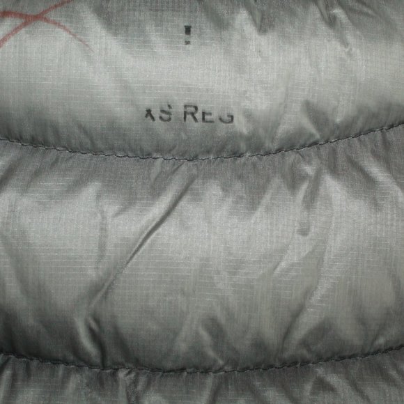 LL Bean Goose Down Puffer Jacket Size XS - Picture 8 of 12